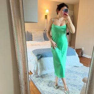 Viral green zara dress